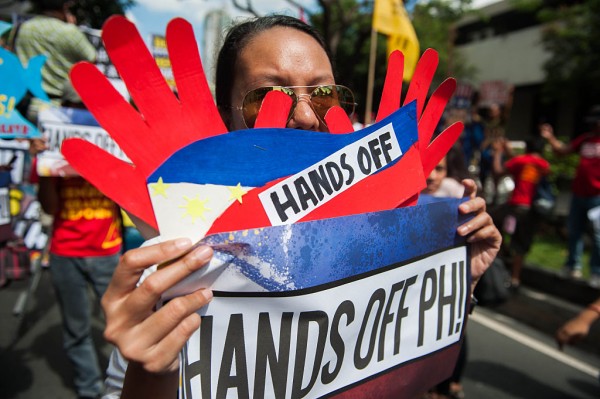 Anti-China Demonstration Held In Manila