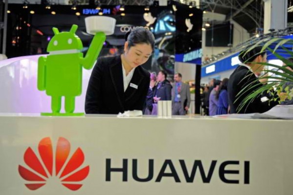 Huawei Watch’s Hidden Speakers, in Beta Tester Program Gets Update 