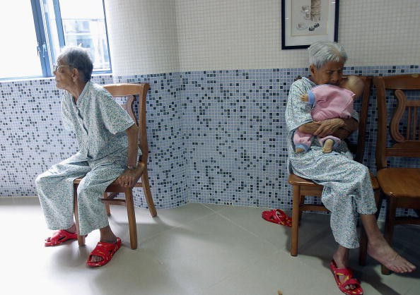 Chinese scientists claim to discover a cure for the irreversible, progressive Alzheimer's disease