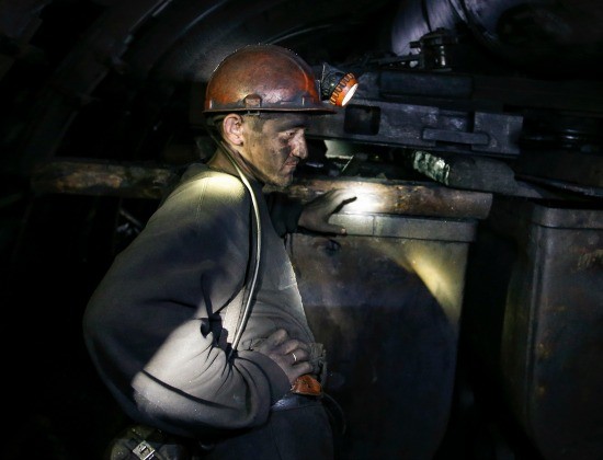 Many Chinese Coal Miners May Soon Be Out of Work 