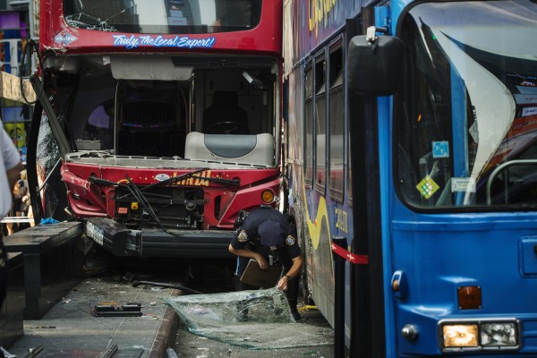 Buses Collide on Times Square