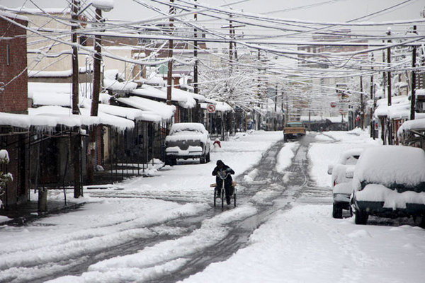 Electrical companies brace for the icy cold weather