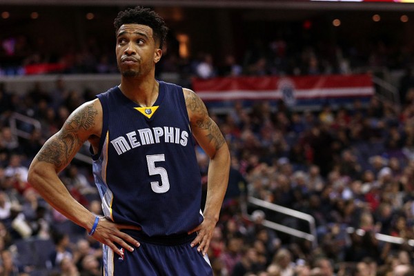 Shooting guard Courtney Lee