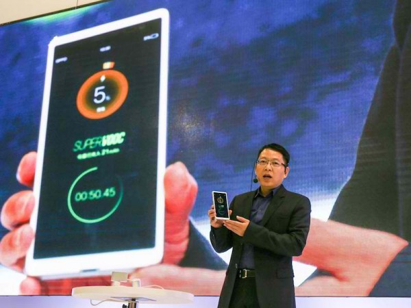 Oppo Unveils Latest Super VOOC Battery Technology that will Charge Your Phone in 15 Minutes