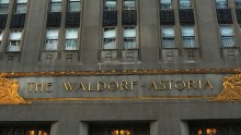 Chinese owner of New York's Waldorf Astoria agreed to purchase US' Strategic Hotels & Resort Inc. 