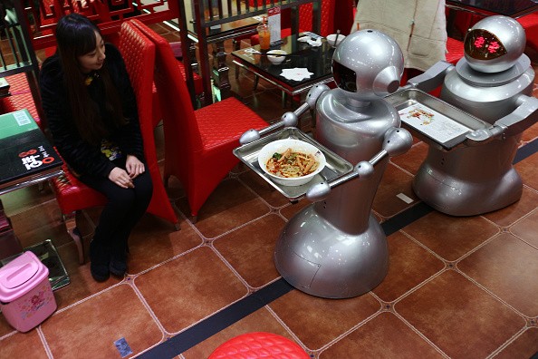 Robots i n China.