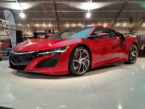 Honda’s luxury car division, Acura, recently unveiled the new 2017 Acura NSX.
