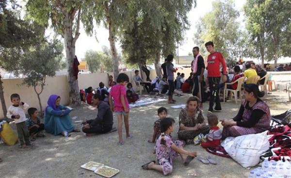 Displaced Yazidis take refuge in Dohuk province, August 7, 2014.