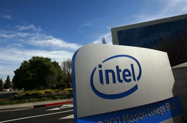 Intel's new set of processors aims to speed up cloud computing.