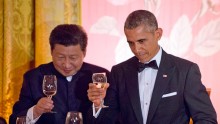 President Barack Obama and President Xi Jinping of China exchange toasts during a state dinner at the White House Sep. 25, 2015 in Washington, DC. (Photo: Ron Sachs-Pool/Getty Images)