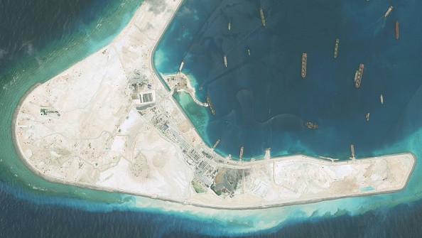 China Commences Operation of A Lighthouse On Subi Reef. 