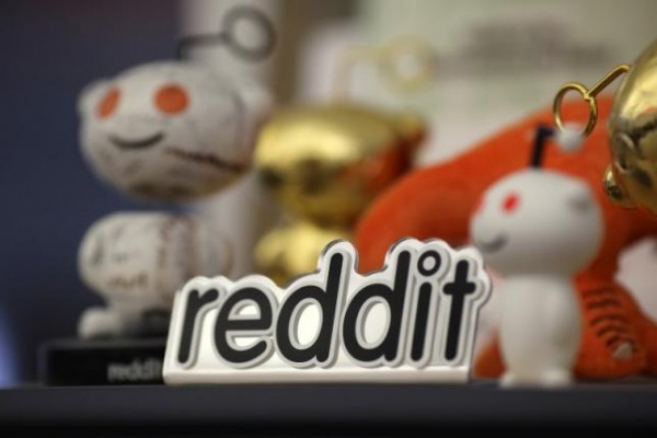 Reddit's new blocking tool can block and mute offending users quietly.
