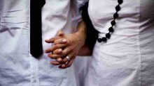 Jewish Couple Marry During Alternative Ceremony