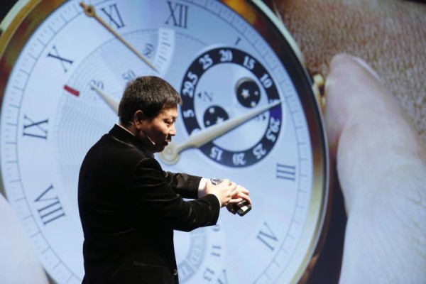 The Huawei Watch Jewel and Huawei Watch Elegant are both identical to the original model in terms of electronics. 