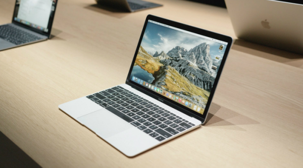 Apple will finally release their new MacBook Air 2016 at WWDC 2016 event, along with the MacBook Pro 2016.