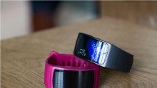 Two years after the release of the first Gear Fit smart wearable device, South Korean tech giant Samsung is rolling out its successor, the aptly named Gear Fit 2. 