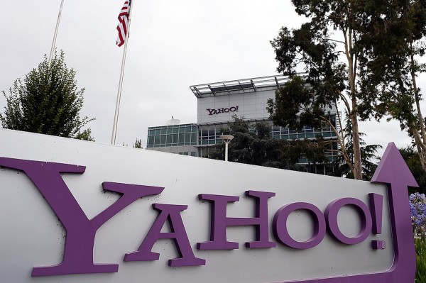 Yahoo! will hold on to its Alibaba shares.