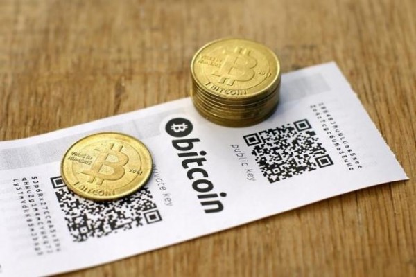 Circle uses the digital currency bitcoin to manage worldwide money transfers.