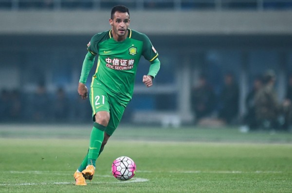 Beijing Guoan midfielder Renato Augusto