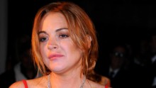  Lindsay Lohan has been keeping drama levels high at nightclubs both in New York and London this past week. 