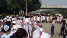 Yueyang City Second People’s Hospital medical personnel stage sit-in protest