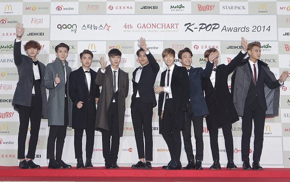 EXO at The 4th Gaon Chart K-POP Awards