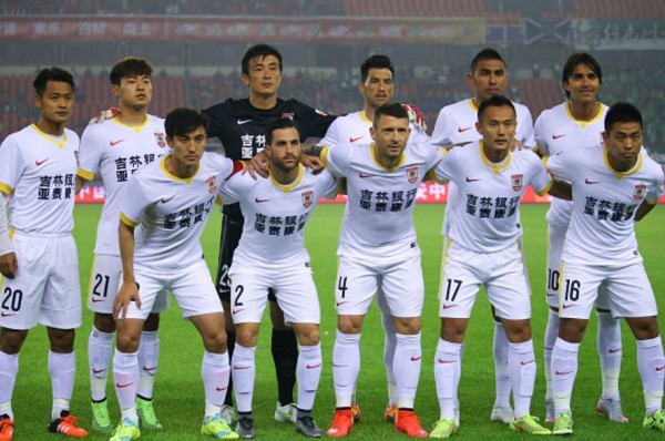 Changchun Yatai players lineup before a CSL game
