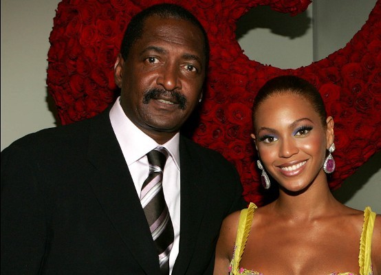 Beyoncé  Knowles' father, Matthew Knowles, has opened up about rumors regarding his famous family, claiming that these have all been a "Jedi mind trick."
