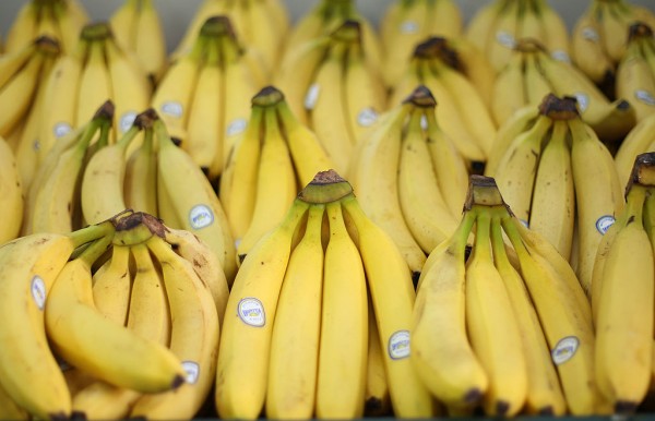China has lifted its ban on Philippine bananas.