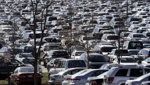 China auto market showed a rebound as major global automakers reported higher sales for the month of September
