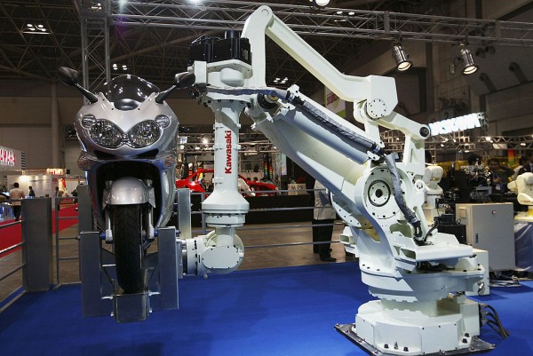  Kawasaki Heavy Industries Ltd display their MX500 robot at the 2003 International Robot Exhibition on November 19, in Tokyo, Japan. 