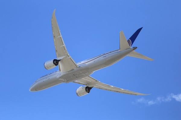 Boeing Co. and China Southern have inked a new deal involving a dozen 787-9 Dreamliners. 