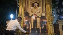 New portrait of Crown Prince Maha Vajiralongkorn,