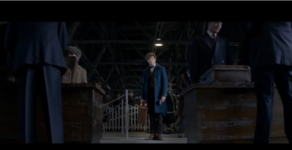 'Harry Potter' spinoff 'Fantastic Beasts and Where to Find Them' gets a China release date on Nov. 18.