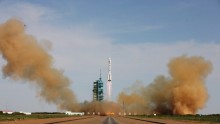 China Launches Shenzhou X
