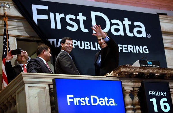First Data Corp CEO Rings NYSE Opening Bell To Mark IPO