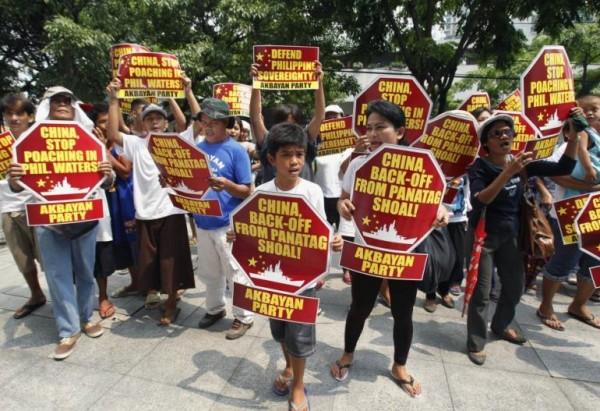 Filipino protesters 