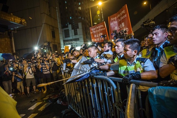 Hong Kong Oath Row Case.