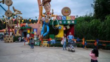shanghai disneyland, toy story